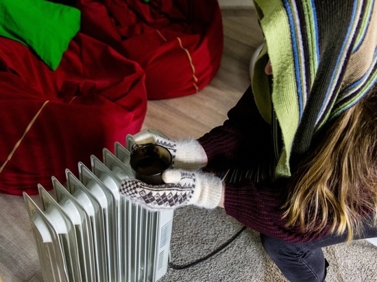 Жители новосибирского Академгородка массово жалуются на холод дома и на работе