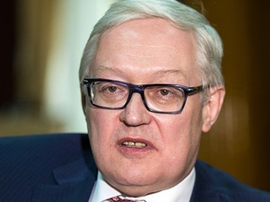 Рябков рассказал о разногласиях с США относительно консультаций по ДНСВ