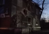Здание школы, дворца культуры, торговые ряды и жилые дома повреждены снарядами в Горловке и Донецке