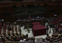 Депутаты от правых итальянских партий отозвали поправку в закон, которая позволяла правительству страны продолжать предоставлять вооружения Украине в 2023 году