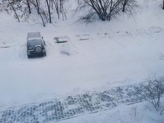 Работы по уборке снега продолжаются в Хабаровске