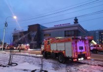 Торговый центр «Взлетка Плаза» потушили