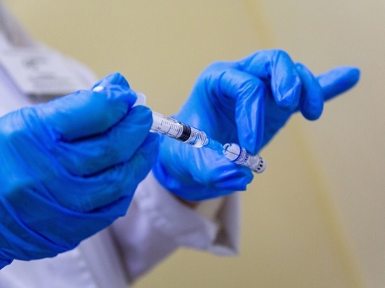 В Красноярск привезли более 160 тысяч доз вакцин от гриппа для взрослых и детей