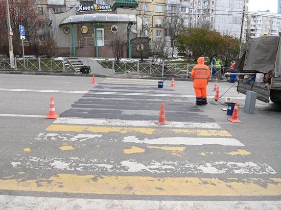 На улице Буденного в Белгороде уберут один пешеходный переход и поставят светофор на другом