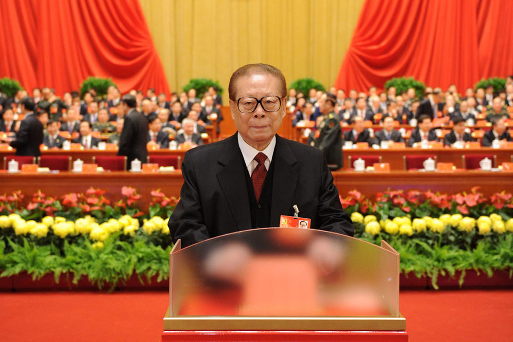 В возрасте 96 лет умер экс-председатель Китая: последние фото Цзян Цзэминя