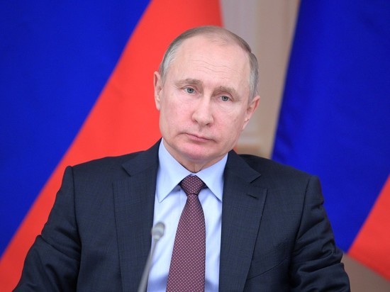 Путин призвал быстрее расселять людей из трущоб