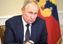 Президент России Владимир Путин на совещании с правительством потребовал выполнять обязательства по уровню зарплат
