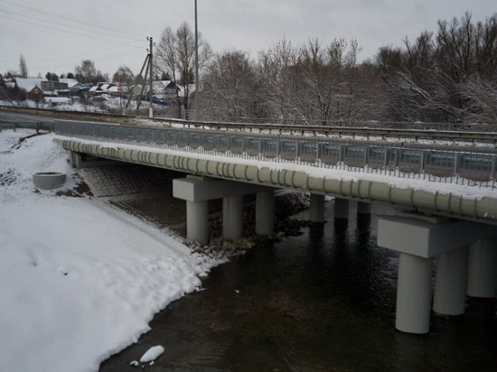Мост через реку Кандыз и 9 км дороги отремонтировали в Татарстане