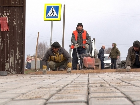В Кирове на обновление пешеходных зон, дворов и сквера ушло 253 млн рублей