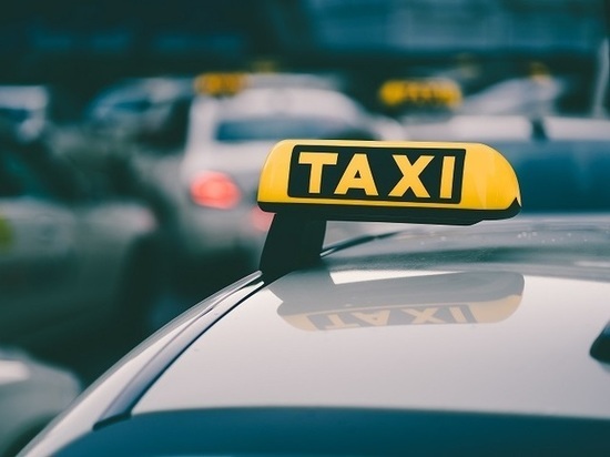 Иркутяне жалуются на высокую стоимость услуг такси
