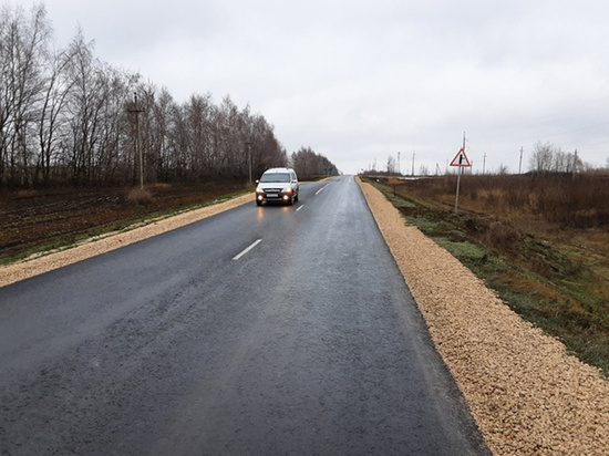 В Лев-Толстовском районе завершили ремонт участков двух дорог