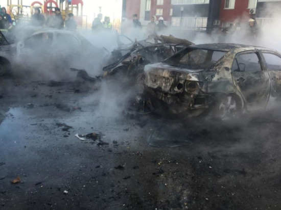 В Волгограде при пожаре на парковке погиб 3-летний ребенок