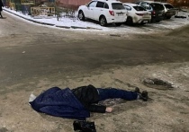 В группе «Подслушано в Туле» социальной сети «ВКонтакте» очевидцы рассказали, что вблизи дома 3а на улице Металлургов мужчине резко стало плохо