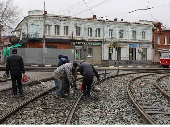 Во Владикавказе подрядчик замучил горожан ремонтом рельсов