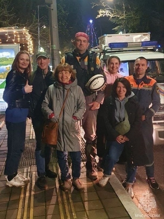 Спасатели вывели 8 туристов из гор Сочи
