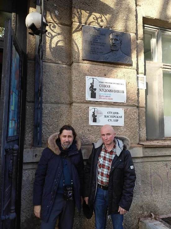 Брянские художники побывали в Луганске