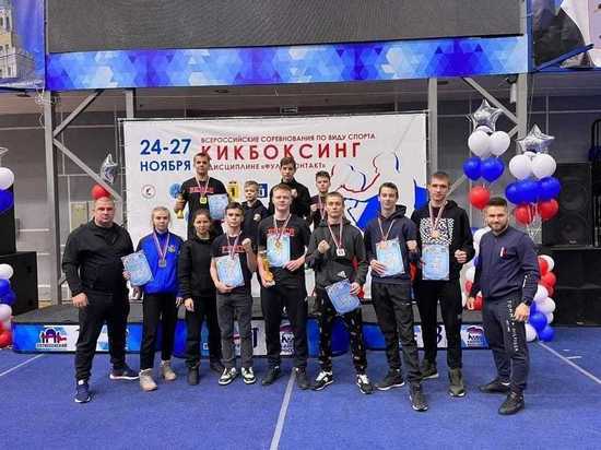 Воронежцы выиграли восемь медалей всероссийских соревнований по кикбоксингу