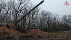 Опубликованы кадры боевой работы в зоне СВО артиллерийских орудий "Гиацинт"