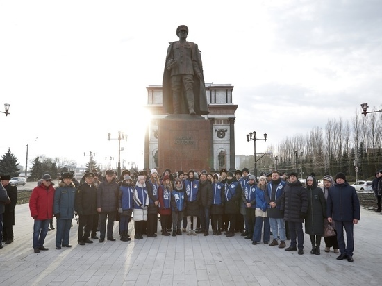 В Курске отметили 126-летие со дня рождения маршала СССР Георгия Жукова