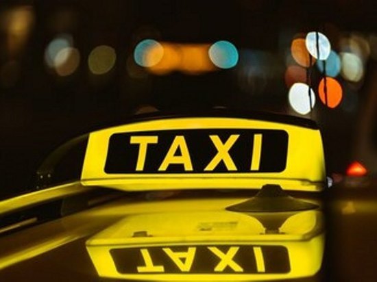Всего 26 тамбовчан обратились на  «горячую» линию по услугам такси