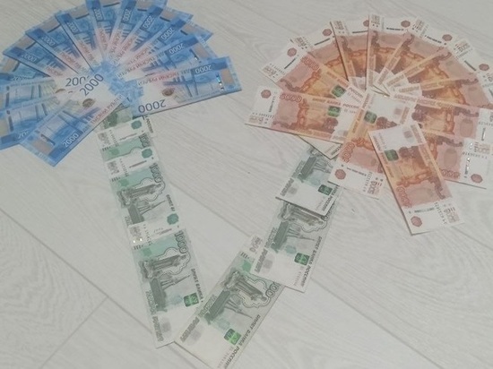 23-летняя жительница Орла оформила для аферистов кредит в 330 тыс. рублей