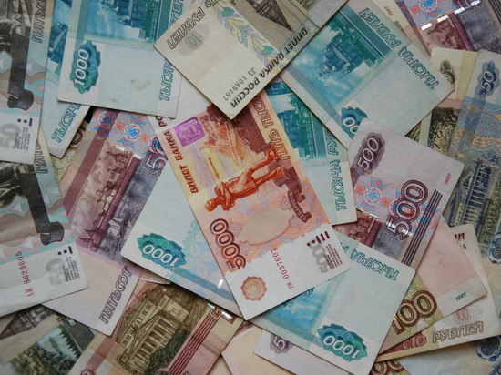 За сутки аферисты похитили у волгоградцев рекордные 3 млн рублей