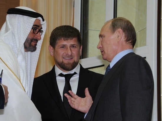 Кадыров поздравил народ ОАЭ с Днем независимости