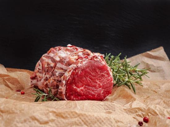 Российского диетолога возмутил запуск продажи искусственного мяса