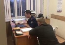 Сотрудники СУ СК России по Тульской области совместно с представителями регионального УМВД России задержали двух мужчин, обвиняемых в убийстве иностранца