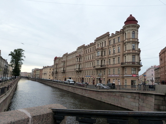 Стало известно, какую гостиницу построят на месте бывших ж/д касс на канале Грибоедова