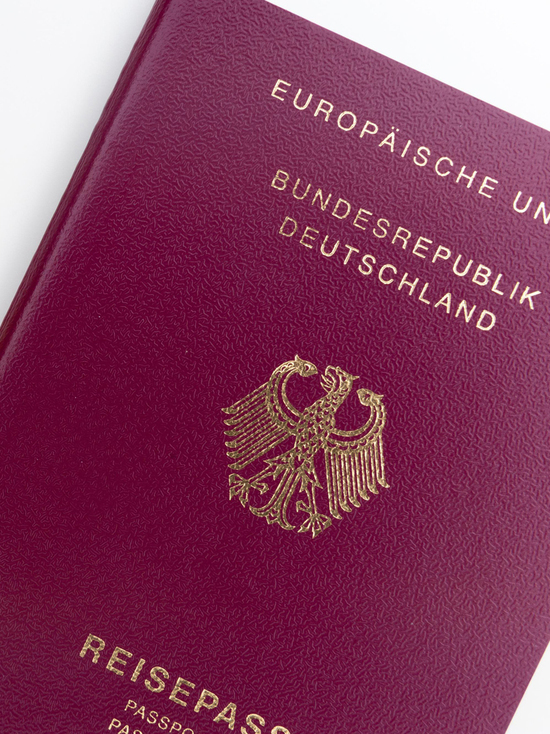 Германия: Потеря работы и получение немецкого гражданства