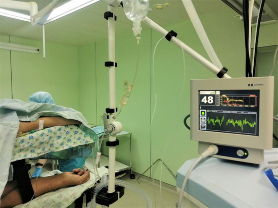 В травмбольнице Сургута появился прибор для отслеживания глубины анестезии