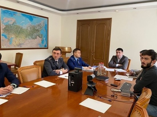 В Дагестане обсудили повышение доступности транспорта для инвалидов
