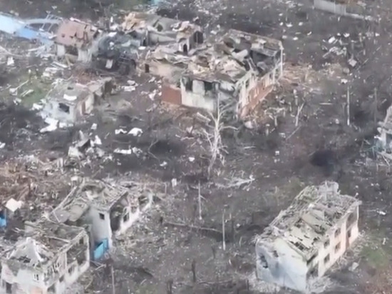 В телеграм-канале «Русской Весны» опубликовали видео последствий ожесточенных боев за Артемовск (Бахмут)
