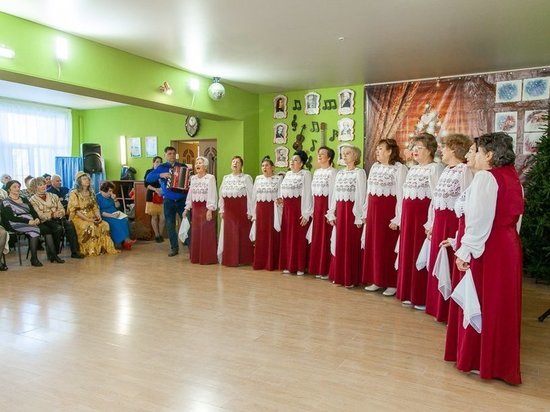 В Астрахани прошёл концерт, посвящённый Дню матери