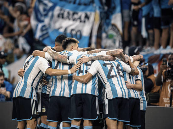 Голы Месси и Альвареса вывели Аргентину в 1/4 чемпионата мира по футболу