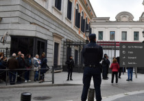 По данным полиции Испании, разосланные на этой неделе несколько посылок со взрывчаткой могли быть отправлены из города Вальдолид на северо-западе страны
