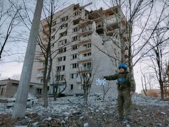 Здания техникума и общежития разрушены ракетами HIMARS в Алчевске