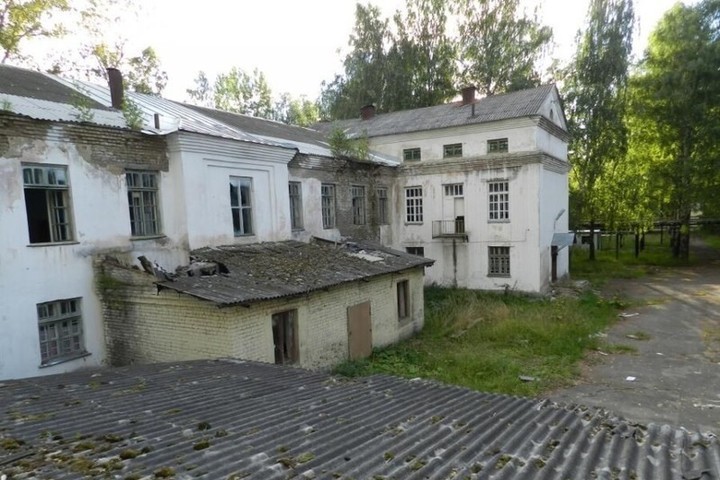 Горадминистрация Костромы вновь попытается продать здание бывшего училища №5 на Вокзальной улице