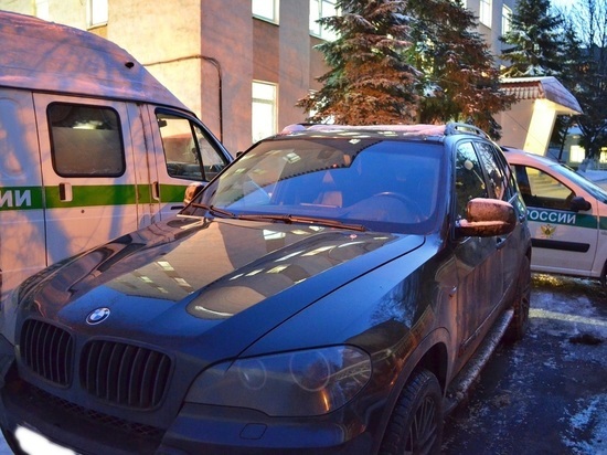 Испугавшись за свой BMW, калужанин выплатил 400 тысяч рублей долга