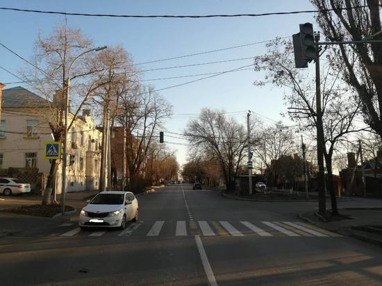 В Ростове водитель «ВАЗ 2115» сбил на «зебре» 15-летнюю школьницу