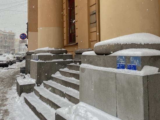 Снежный покров в Петербурге достиг отметки в 5 см