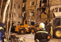 Основная причина взрыва в жилом доме в Нижневартовске - аварийная разгерметизация бытового газового баллона, который находился в одной из квартир, поделились подробностями в управлении СКР по Ханты-Мансийскому автономному округу - Югре