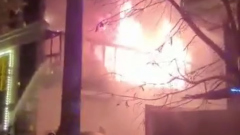 В центре Краснодара загорелся ресторан гостиницы: видео