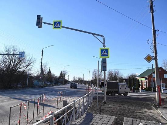 В Белгороде на одном из перекрестков появится светофор с регулируемыми переходами