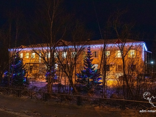 Праздничные атрибуты появляются на улицах столицы НАО ежедневно