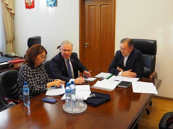 Сенатор от Бурятии рассказал о проекте изменений в закон «Об охране озера Байкал»