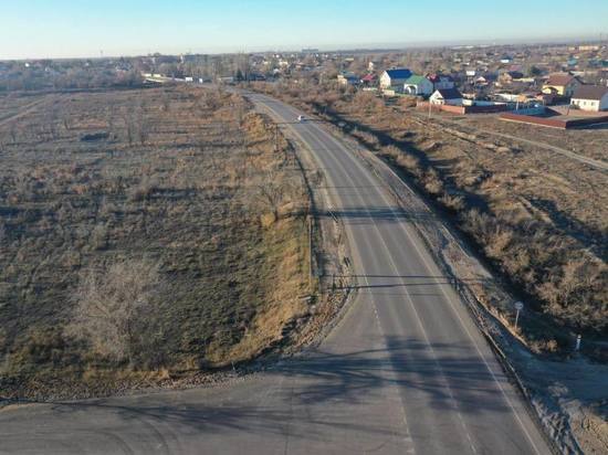 «Эта дорога важна»: в Астраханской области на месяц раньше завершился ремонт дороги