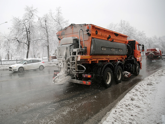 Рейтинг неочищенных от снега городов составили в Подмосковье