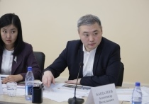 Вице-премьер правительства Забайкальского края Александр Бардалеев не смог ответить на вопрос о числе готовых санитарных зон на туристических маршрутах в регионе